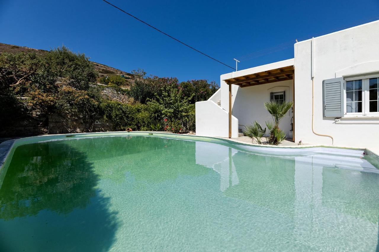 Daphne'S Lux Villa Paraspori  Exterior photo