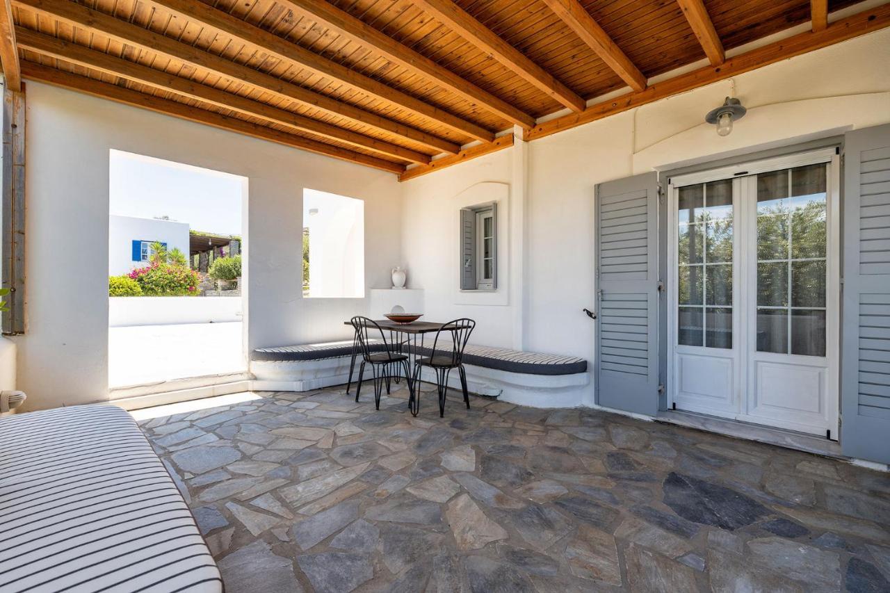 Daphne'S Lux Villa Paraspori  Exterior photo