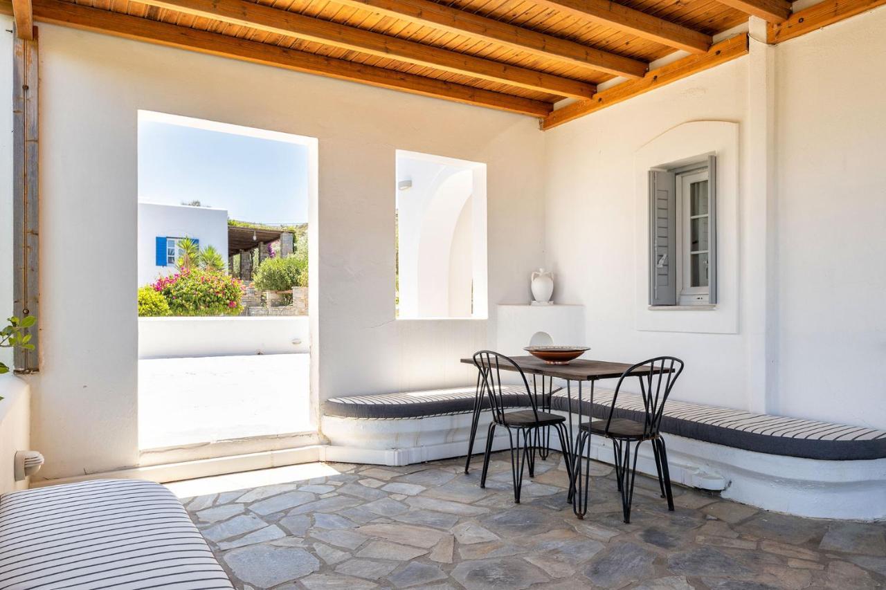 Daphne'S Lux Villa Paraspori  Exterior photo