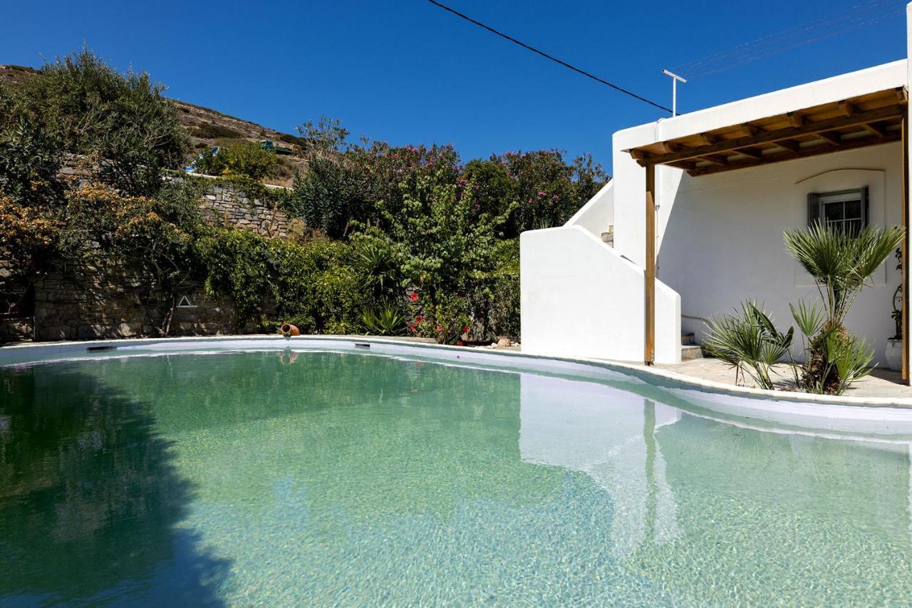 Daphne'S Lux Villa Paraspori  Exterior photo